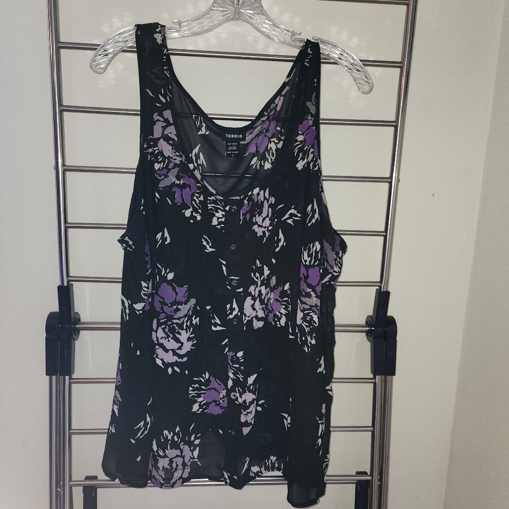 Torrid Sleeveless Floral Shirt - Size 2x